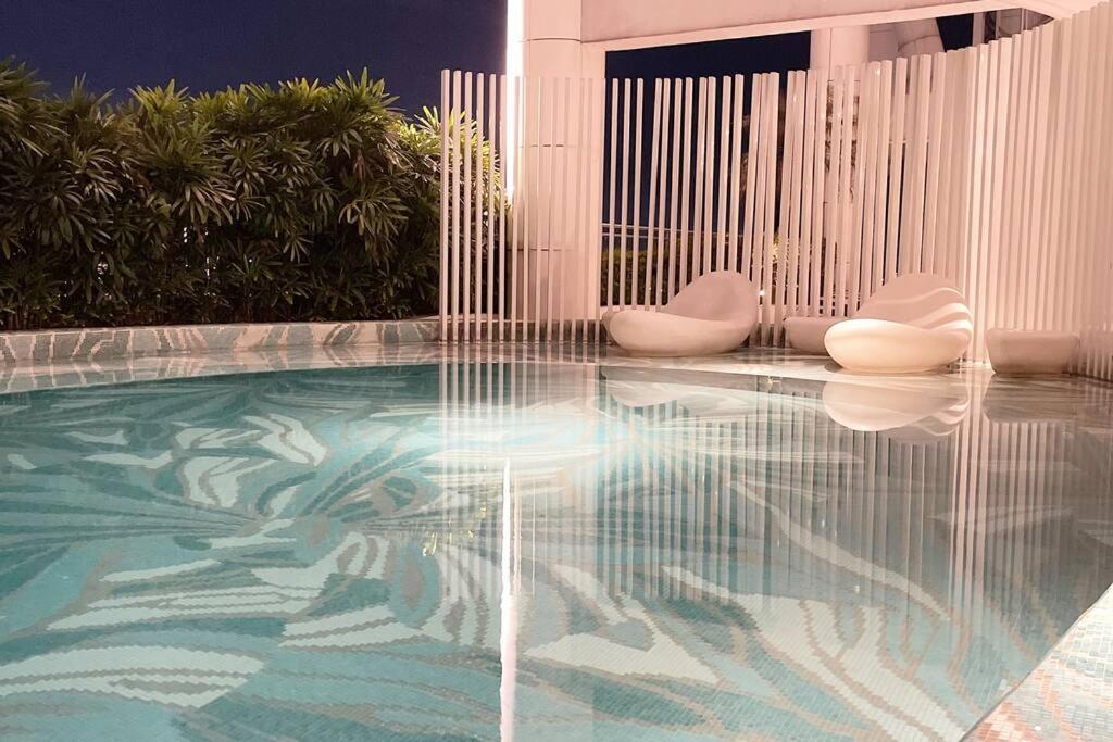 The Serene Escape Rockwell Makati City View 1Br Leilighet Manila Eksteriør bilde