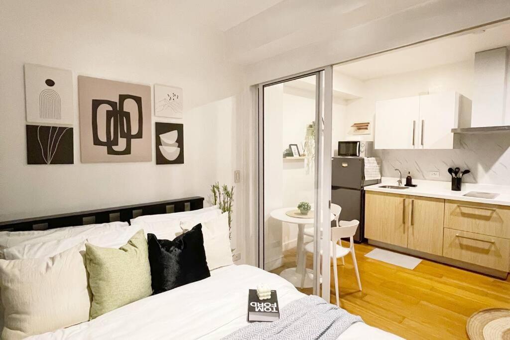 The Serene Escape Rockwell Makati City View 1Br Leilighet Manila Eksteriør bilde