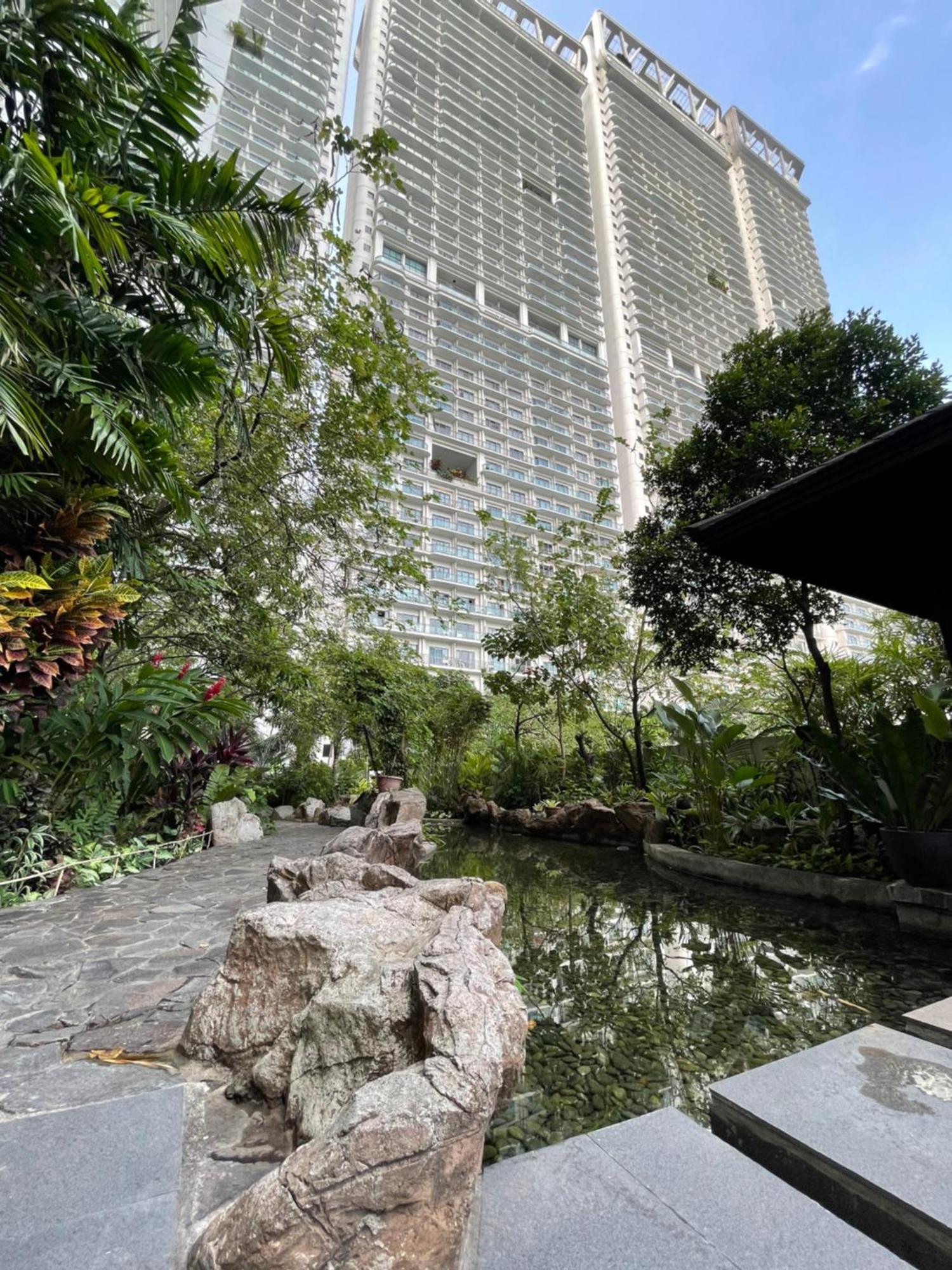 The Serene Escape Rockwell Makati City View 1Br Leilighet Manila Eksteriør bilde